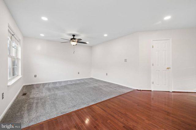5943 ROTH CT, Woodbridge, VA 22193