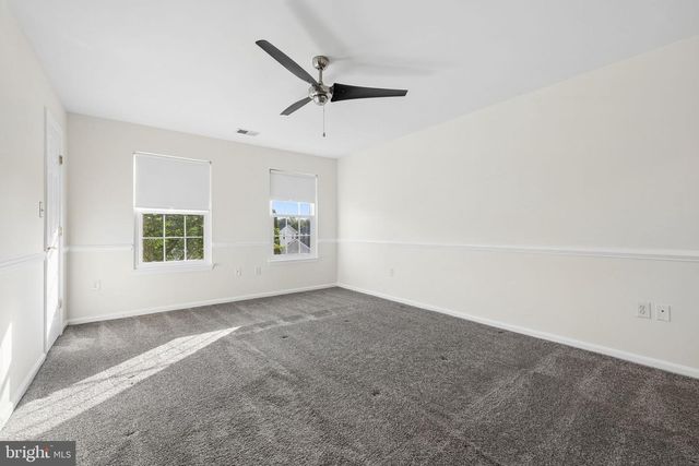5943 ROTH CT, Woodbridge, VA 22193