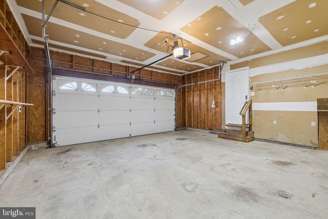 5943 ROTH CT, Woodbridge, VA 22193
