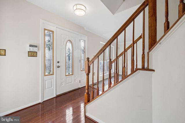 5943 ROTH CT, Woodbridge, VA 22193