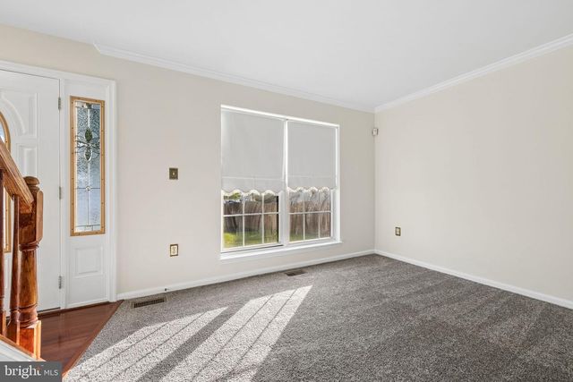 5943 ROTH CT, Woodbridge, VA 22193