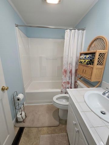 98 Old Cemetary Rd., Andrews, SC 29510