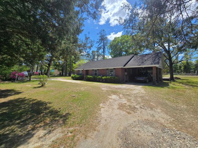 98 Old Cemetary Rd., Andrews, SC 29510