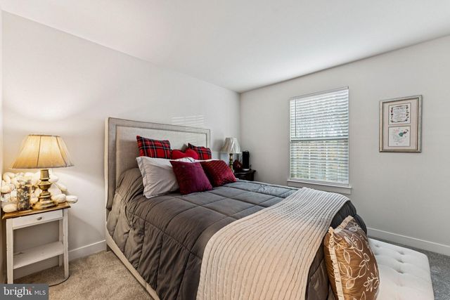 15542 TWIN RIVER CIR, Bowie, MD 20716