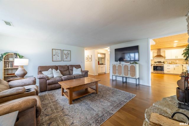 1431 Donlee Street, Quincy, IL 62305