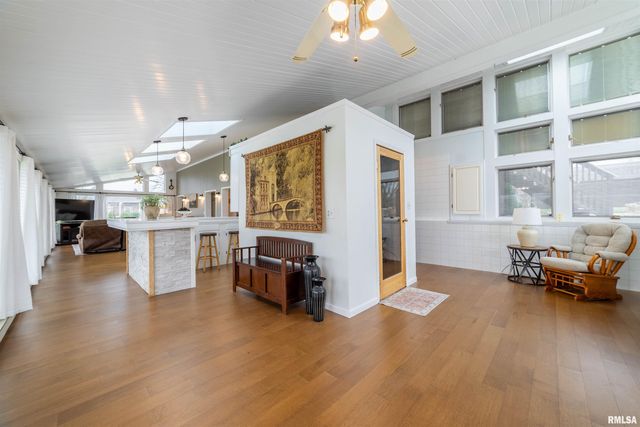 1431 Donlee Street, Quincy, IL 62305