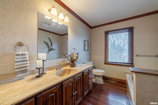 1431 Donlee Street, Quincy, IL 62305