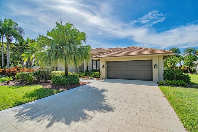 11415 Boca Woods Lane, Boca Raton, FL 33428