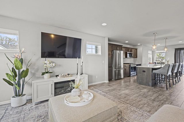 517 Sugar Maple Lane, Verona, WI 53593