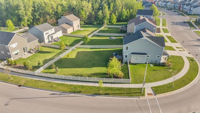 517 Sugar Maple Lane, Verona, WI 53593