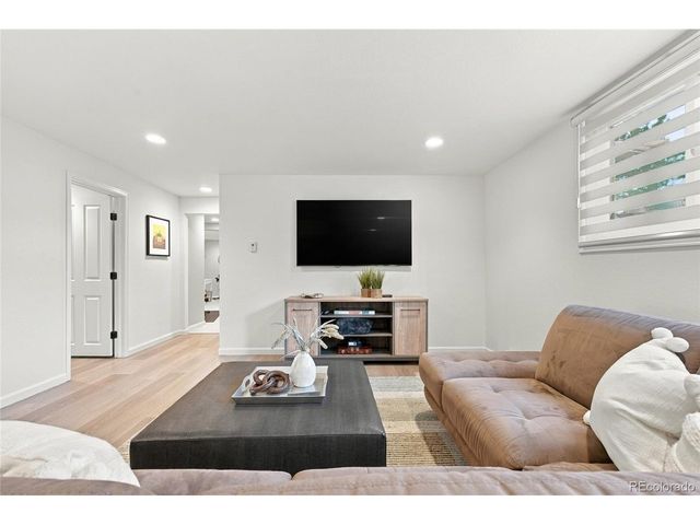 1662 Crestridge Dr, Greenwood Village, CO 80121