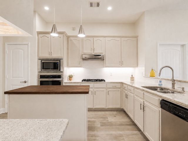 805 FERRULE Drive, Mckinney, TX 75069
