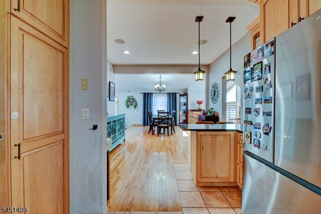 115 Market St, Garfield City, NJ 07026