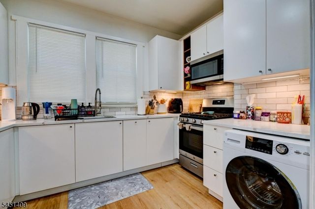 115 Market St, Garfield City, NJ 07026