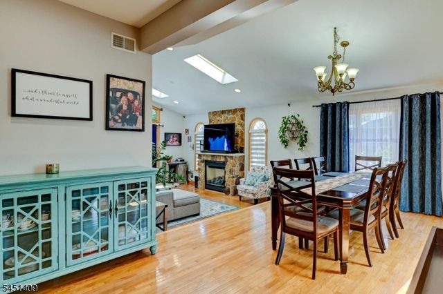 115 Market St, Garfield City, NJ 07026