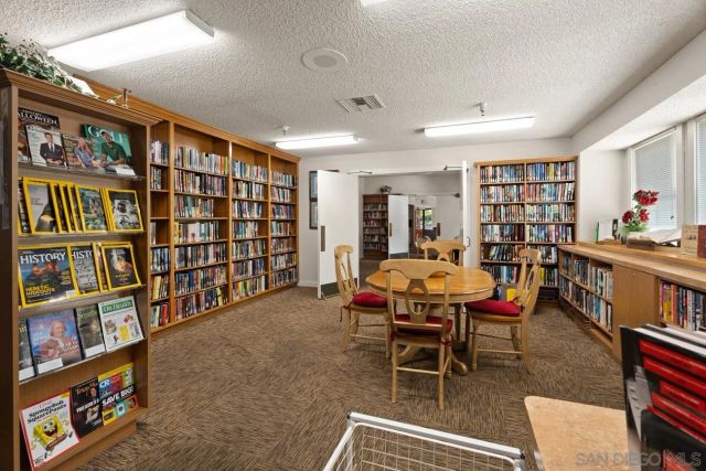 8975 Lawrence Welk Drive 54, Escondido, CA 92026
