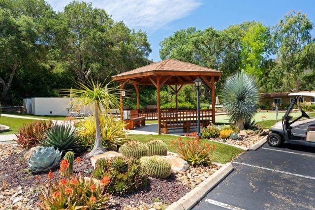 8975 Lawrence Welk Drive 54, Escondido, CA 92026