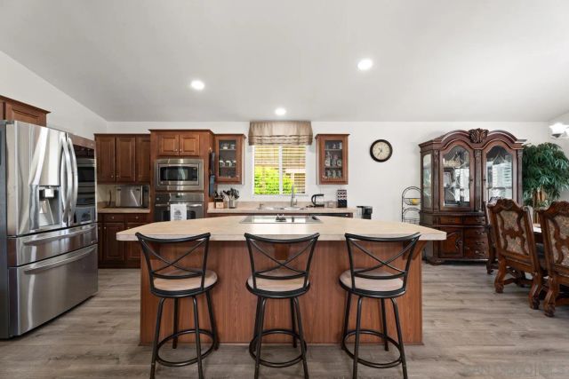 8975 Lawrence Welk Drive 54, Escondido, CA 92026