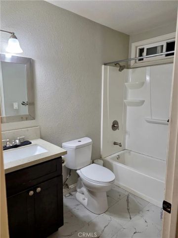 540 W 111th, Los Angeles, CA 90044