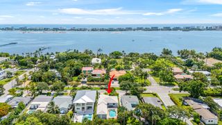 1023 S Palmway, Lake Worth Beach, FL 33460