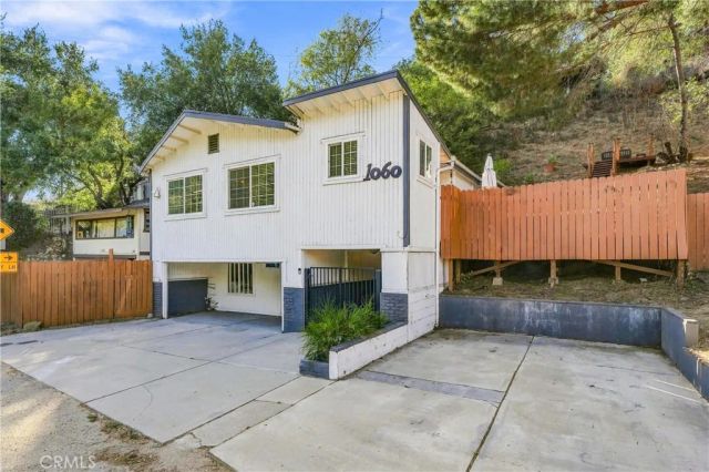 1060 Carbon Canyon, Chino Hills, CA 91709