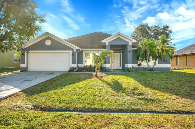 2518 SE Cooper Lane, Port St Lucie, FL 34984