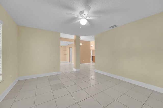 2518 SE Cooper Lane, Port St Lucie, FL 34984