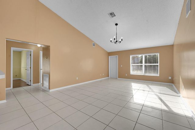 2518 SE Cooper Lane, Port St Lucie, FL 34984