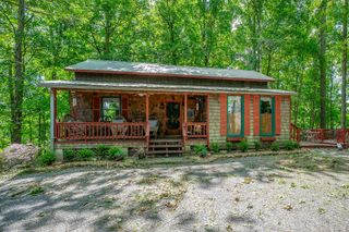 345 Hilltop Ln, Gainesboro, TN 38562