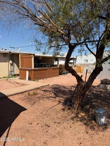 7011 W WOLF Street, Phoenix, AZ 85033