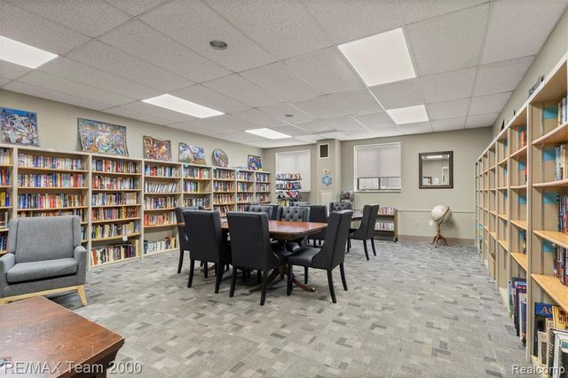 21800 Morley Avenue 417, Dearborn, MI 48124