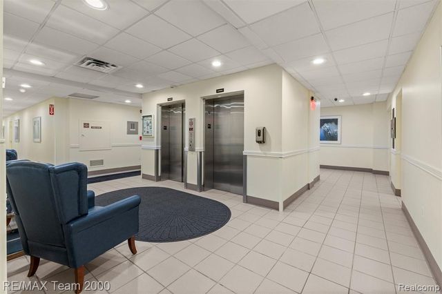 21800 Morley Avenue 417, Dearborn, MI 48124