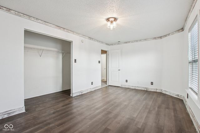 2045 Morning Light Lane, Greenwood, IN 46143