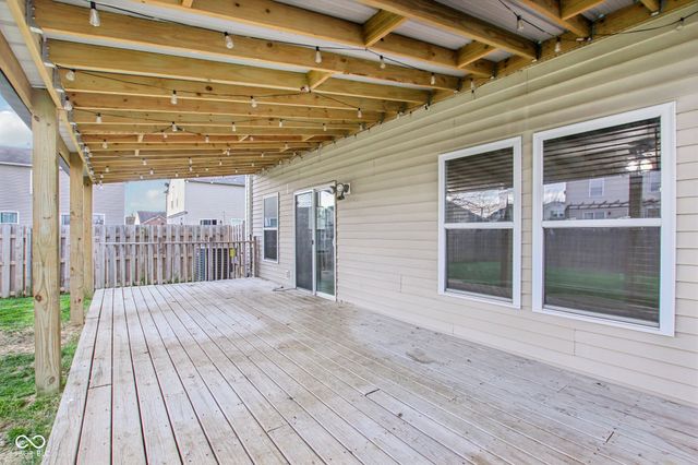 2045 Morning Light Lane, Greenwood, IN 46143