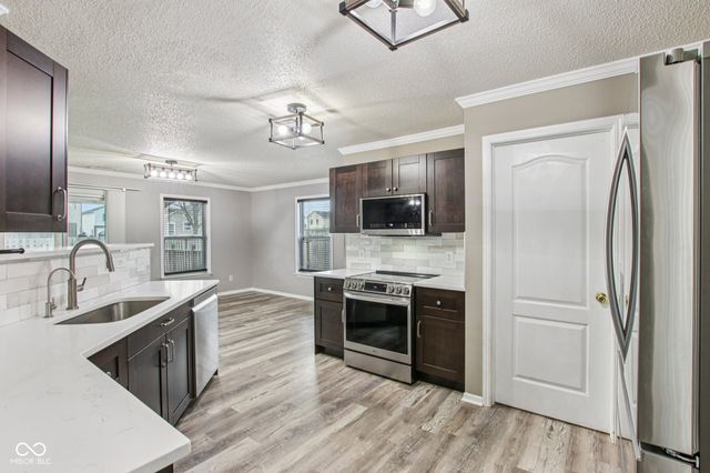 2045 Morning Light Lane, Greenwood, IN 46143