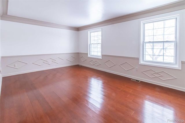 1871 Fleetwood Drive, Troy, MI 48098