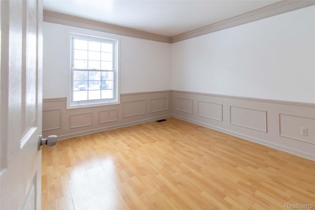 1871 Fleetwood Drive, Troy, MI 48098