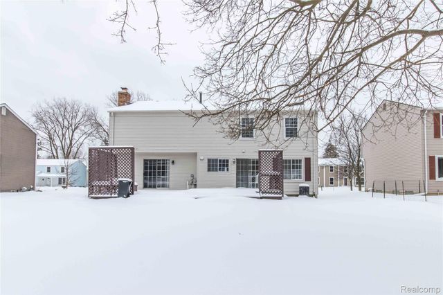 1871 Fleetwood Drive, Troy, MI 48098