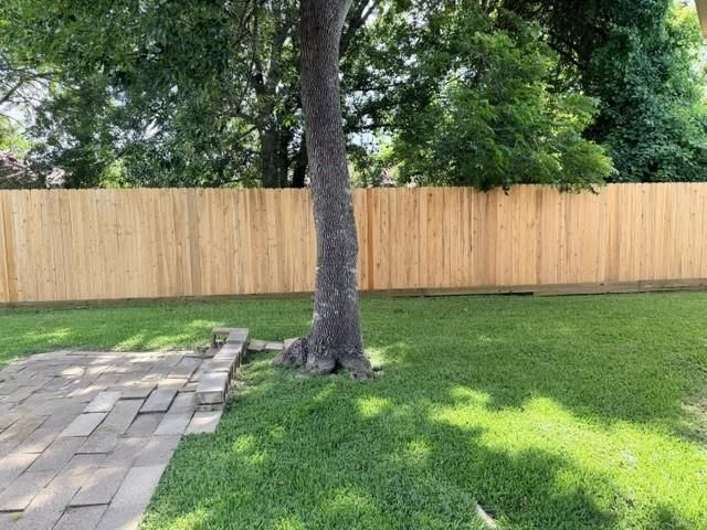 519 Oleander Street, Lake Jackson, TX 77566
