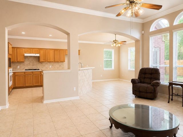 519 Oleander Street, Lake Jackson, TX 77566