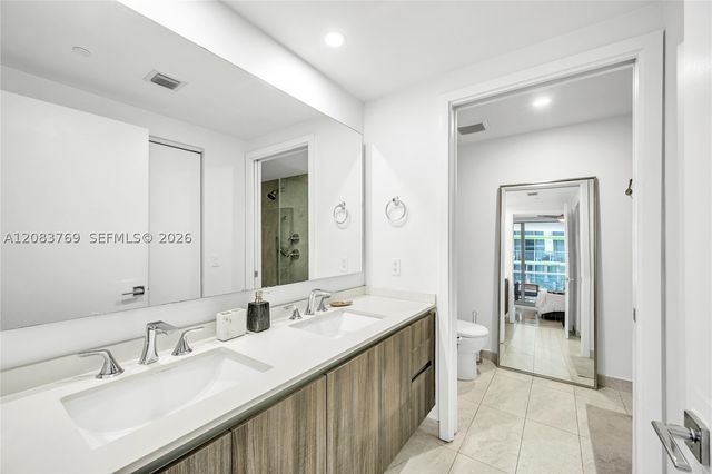 488 NE 18th St 2902, Miami, FL 33132