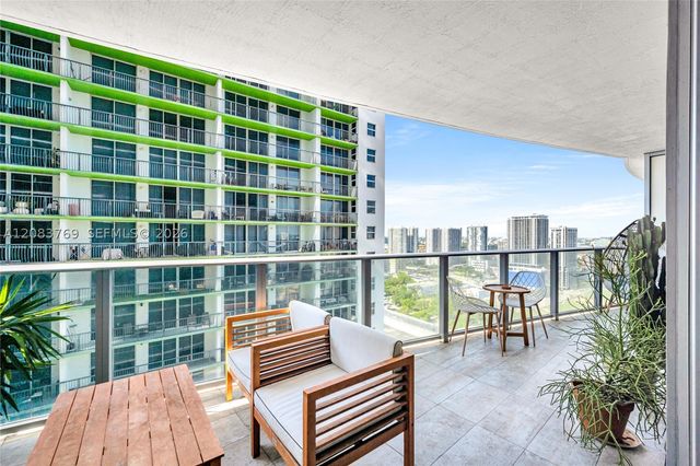 488 NE 18th St 2902, Miami, FL 33132