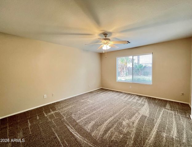 484 W REDWOOD Drive, Chandler, AZ 85248