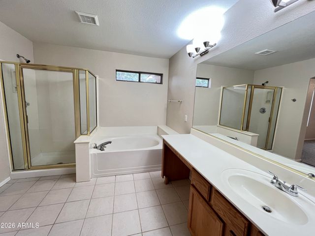 484 W REDWOOD Drive, Chandler, AZ 85248