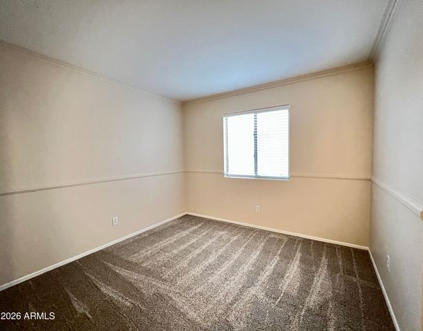 484 W REDWOOD Drive, Chandler, AZ 85248