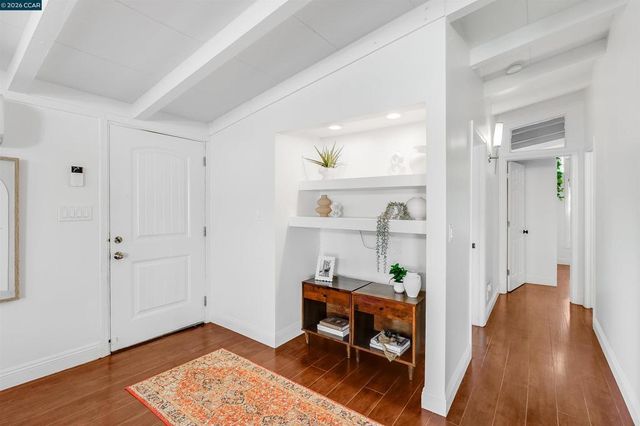 341 Paloma Ct, Martinez, CA 94553