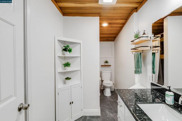 341 Paloma Ct, Martinez, CA 94553