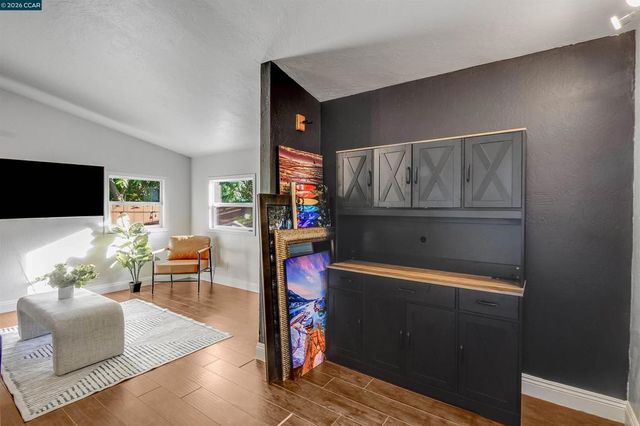341 Paloma Ct, Martinez, CA 94553