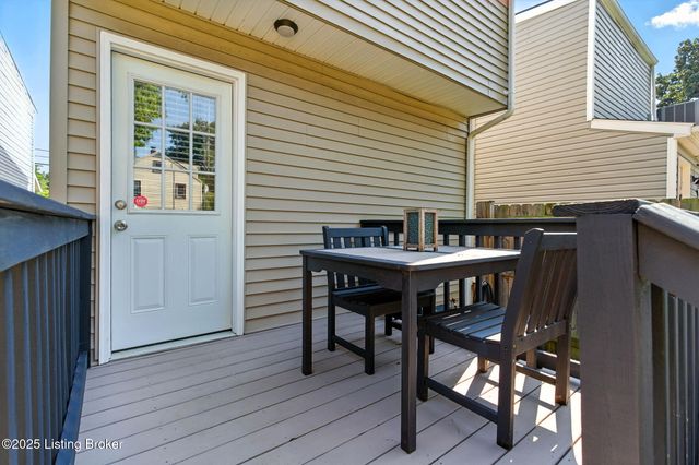 1222 Goss Ave, Louisville, KY 40217