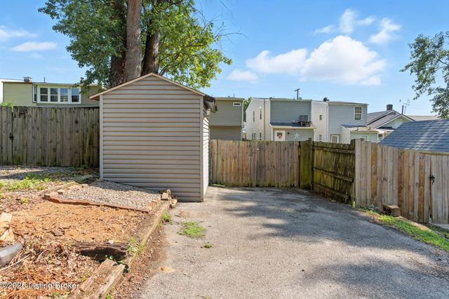 1222 Goss Ave, Louisville, KY 40217